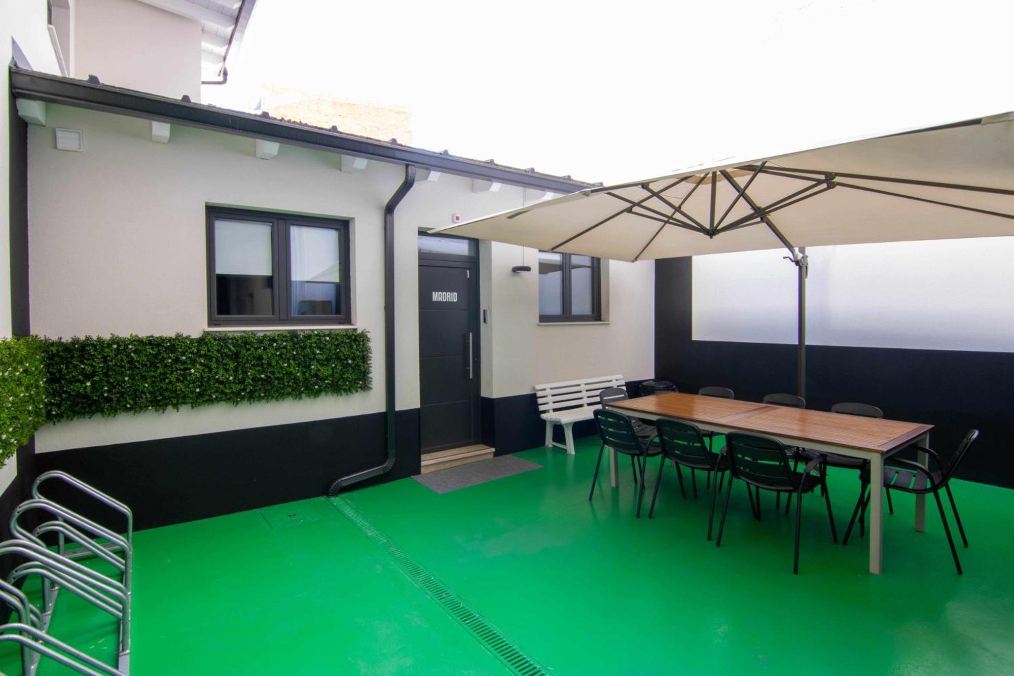 Suite Estocolmo Leon Exterior photo